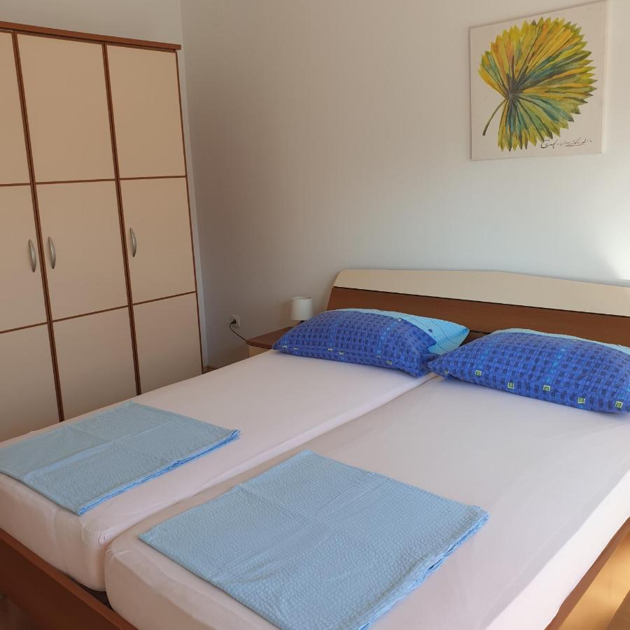 Apartment Sara ซริกเวนิซา ภายนอก รูปภาพ