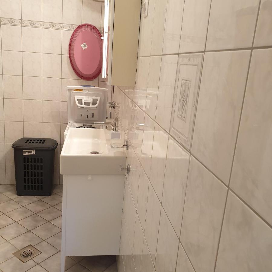 Apartment Sara ซริกเวนิซา ภายนอก รูปภาพ